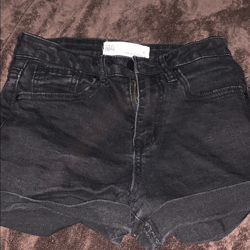BLACK JEANS SHORTS